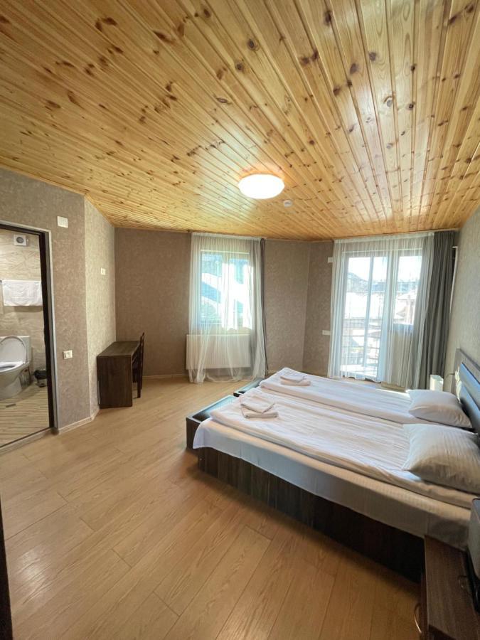 Hotel Elite House *