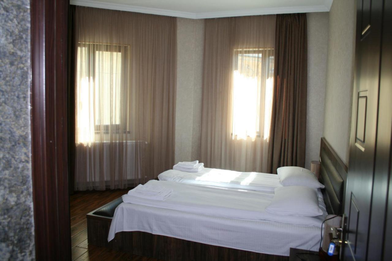 Elite House Hotel *